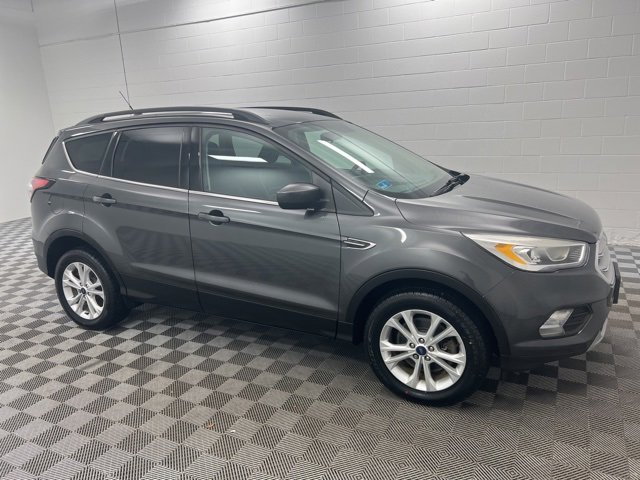 Used 2018 Ford Escape SEL image 4