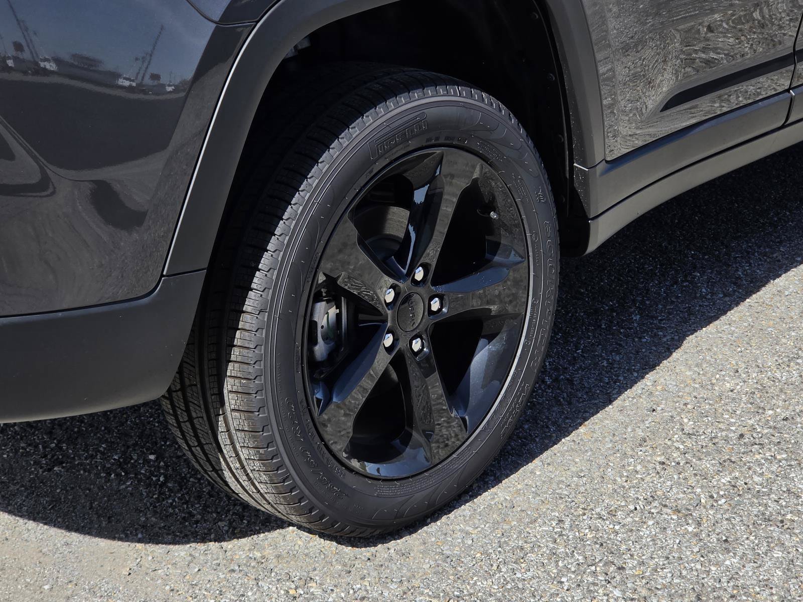 New 2026 Jeep Grand Cherokee Limited w/ Limited Altitude Package RWD image 5