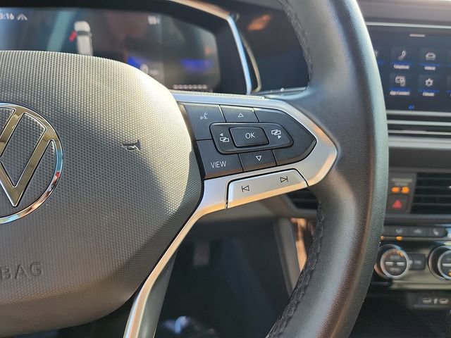 Used 2024 Volkswagen Jetta SE image 22