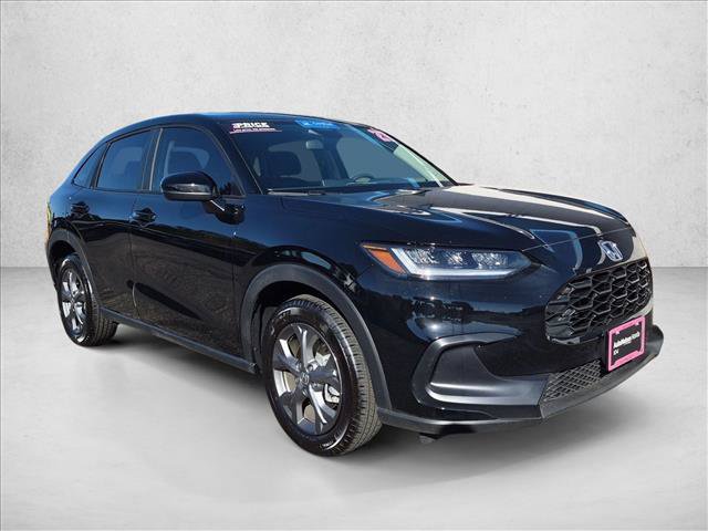 Certified 2027 Honda HR-V LX image 3