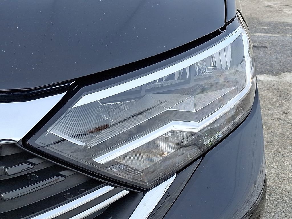 Used 2024 Volkswagen Jetta SE image 9