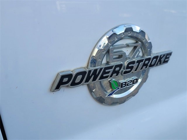 Used 2015 Ford F550 2WD Regular Cab Super Duty image 4