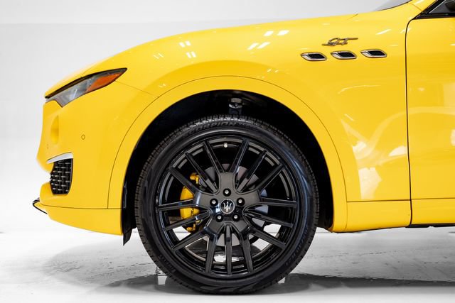 Certified 2022 Maserati Levante GT AWD/4WD image 29