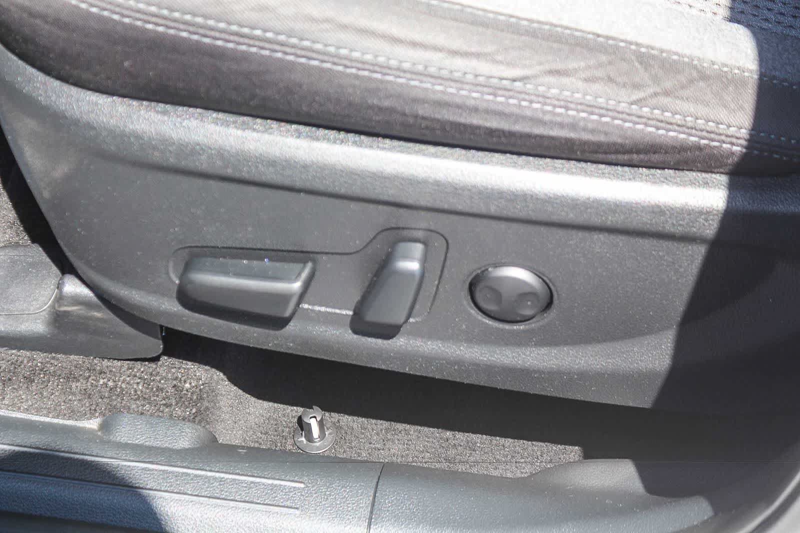 Certified 2022 Hyundai Santa Fe SEL Convenience AWD/4WD image 27