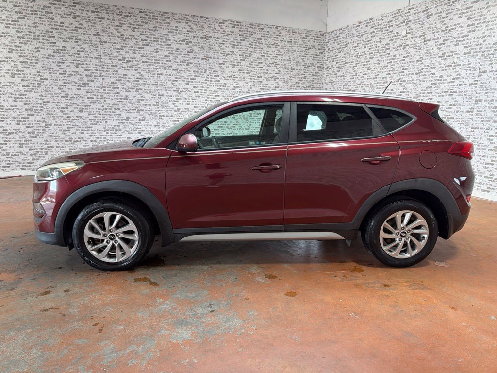 Used 2017 Hyundai Tucson SE w/ SE Popular Package 02 FWD image 4