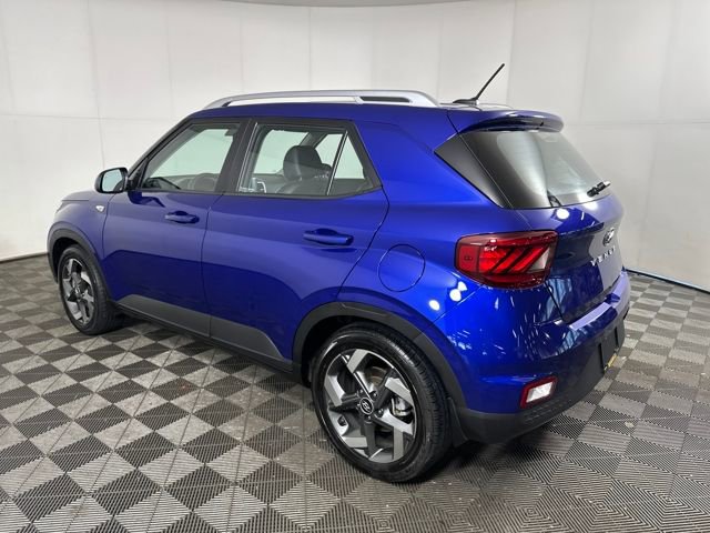 Certified 2023 Hyundai Venue Limited image 5