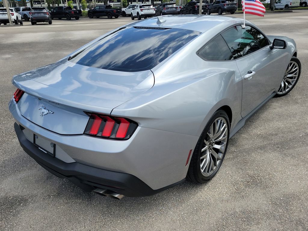Certified 2024 Ford Mustang Premium RWD image 5