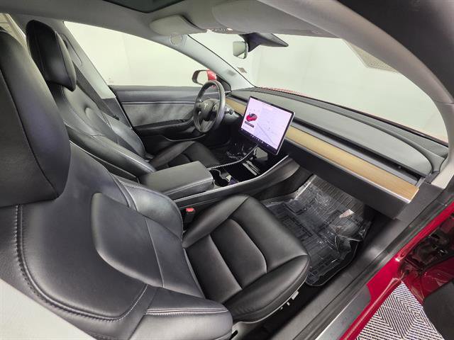 Used 2020 Tesla Model 3 Long Range image 13