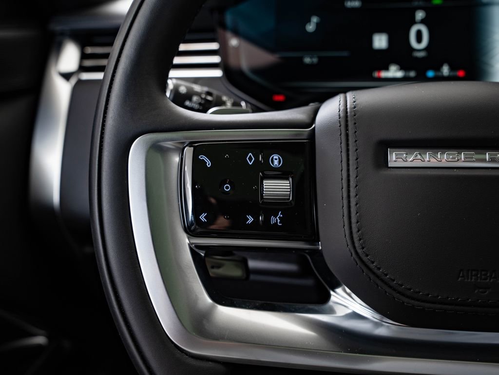 New 2026 Land Rover Range Rover Long Wheelbase SE AWD/4WD image 30