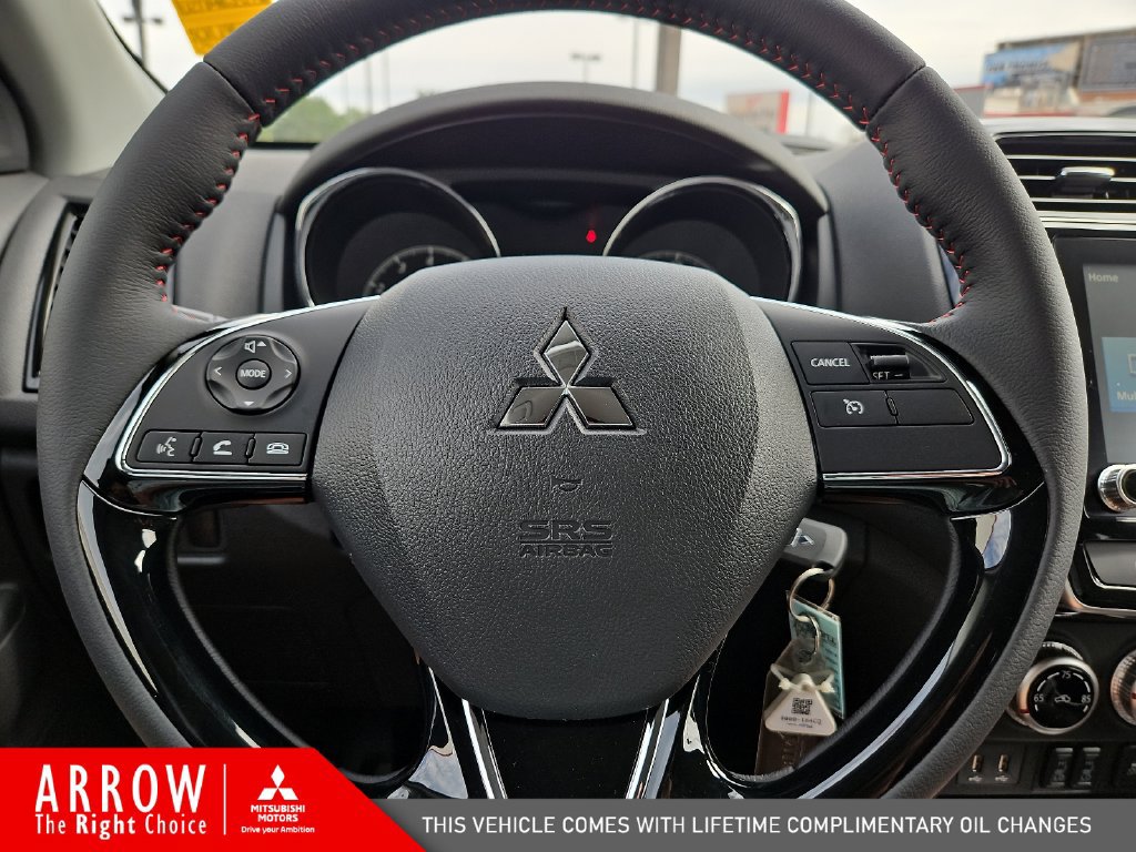 New 2026 Mitsubishi Outlander Sport LE AWD/4WD image 28