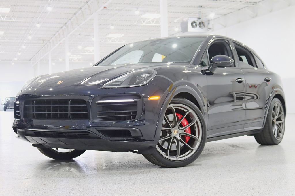 Used 2023 Porsche Cayenne GTS image 6