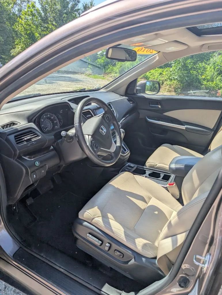 Used 2016 Honda CR-V EX-L image 18