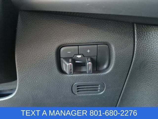 Used 2023 Jeep Wagoneer Series II w/ Premium Group I AWD/4WD image 42