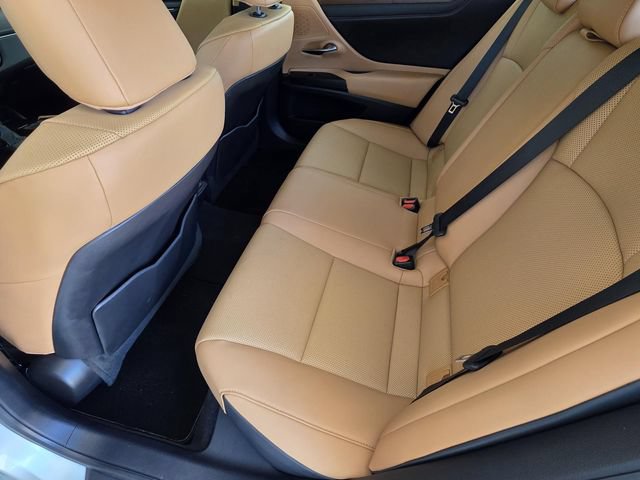 Certified 2022 Lexus ES 350 w/ Premium Package FWD image 9