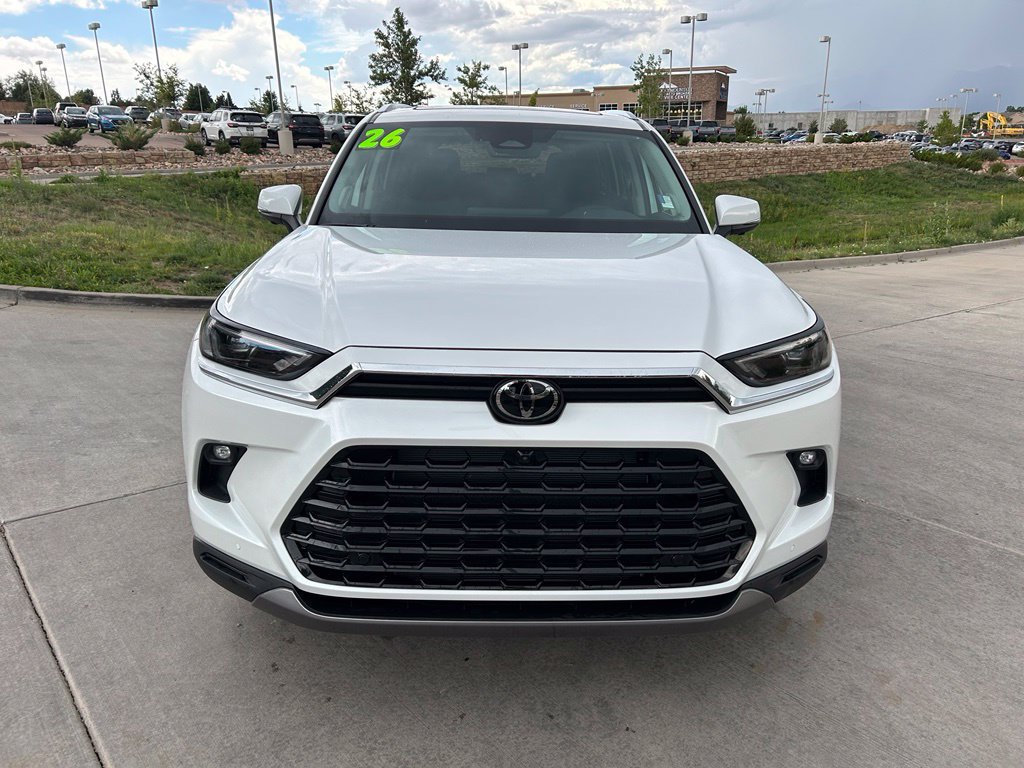 Used 2026 Toyota Grand Highlander AWD image 2