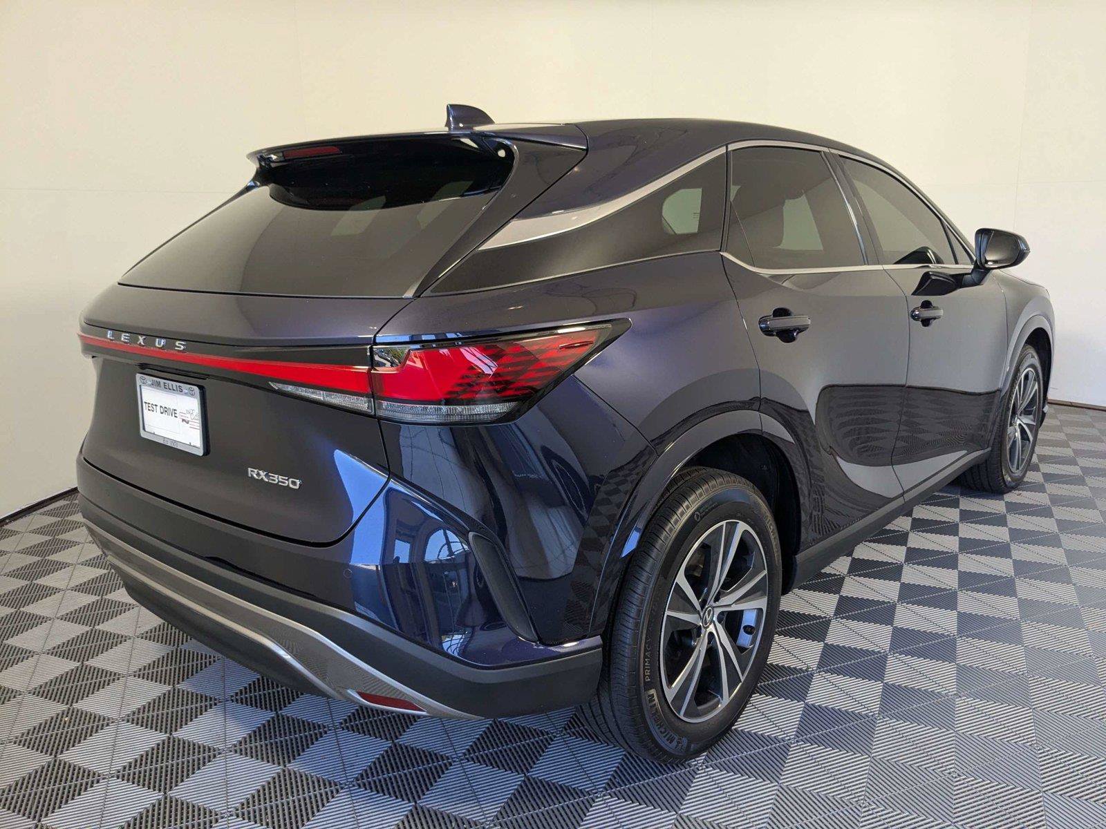 Used 2024 Lexus RX 350 FWD w/ Technology Package image 5