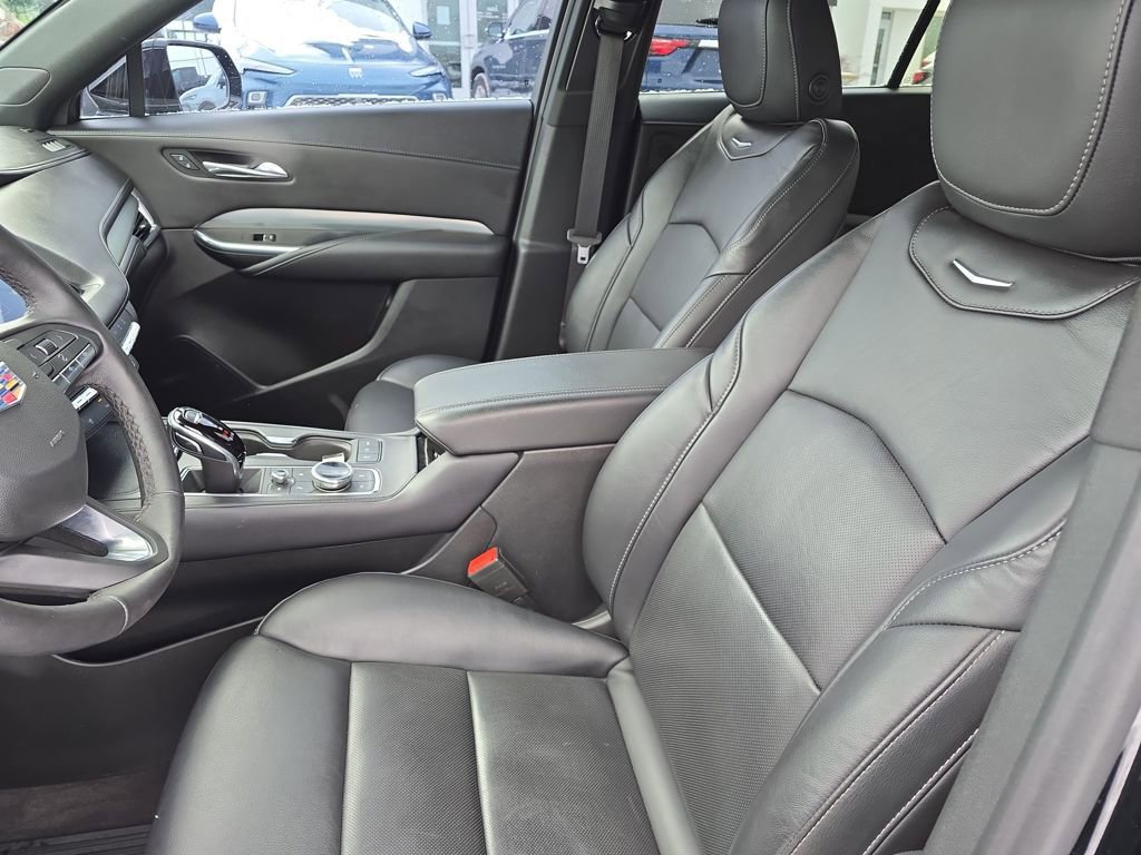 Used 2022 Cadillac XT4 Premium Luxury w/ Driver Assist Package image 20