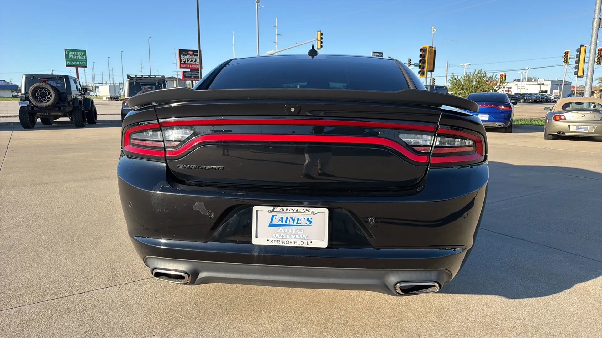 Used 2018 Dodge Charger GT w/ Driver Confidence Group image 17