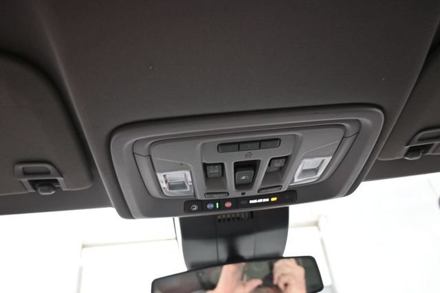 Used 2023 Chevrolet Silverado 1500 RST w/ Convenience Package II AWD/4WD image 12