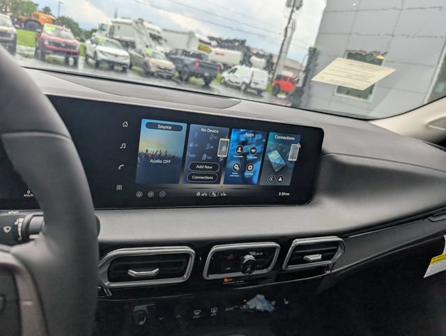New 2026 Nissan Sentra SV w/ SV Convenience Package FWD image 21