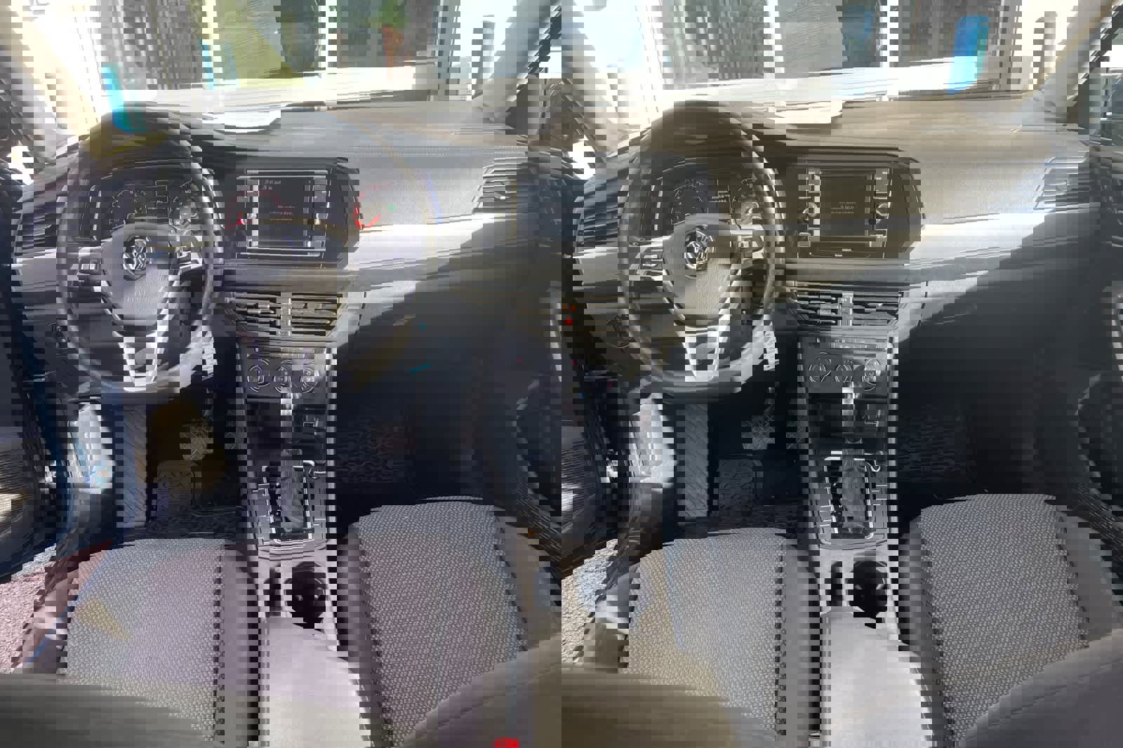 Used 2019 Volkswagen Jetta S image 3