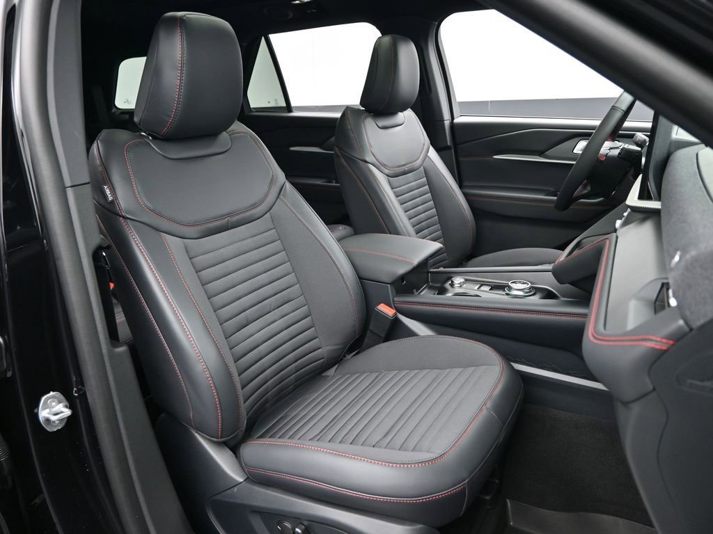 New 2026 Ford Explorer ST-Line w/ ST-Line Street Pack image 34