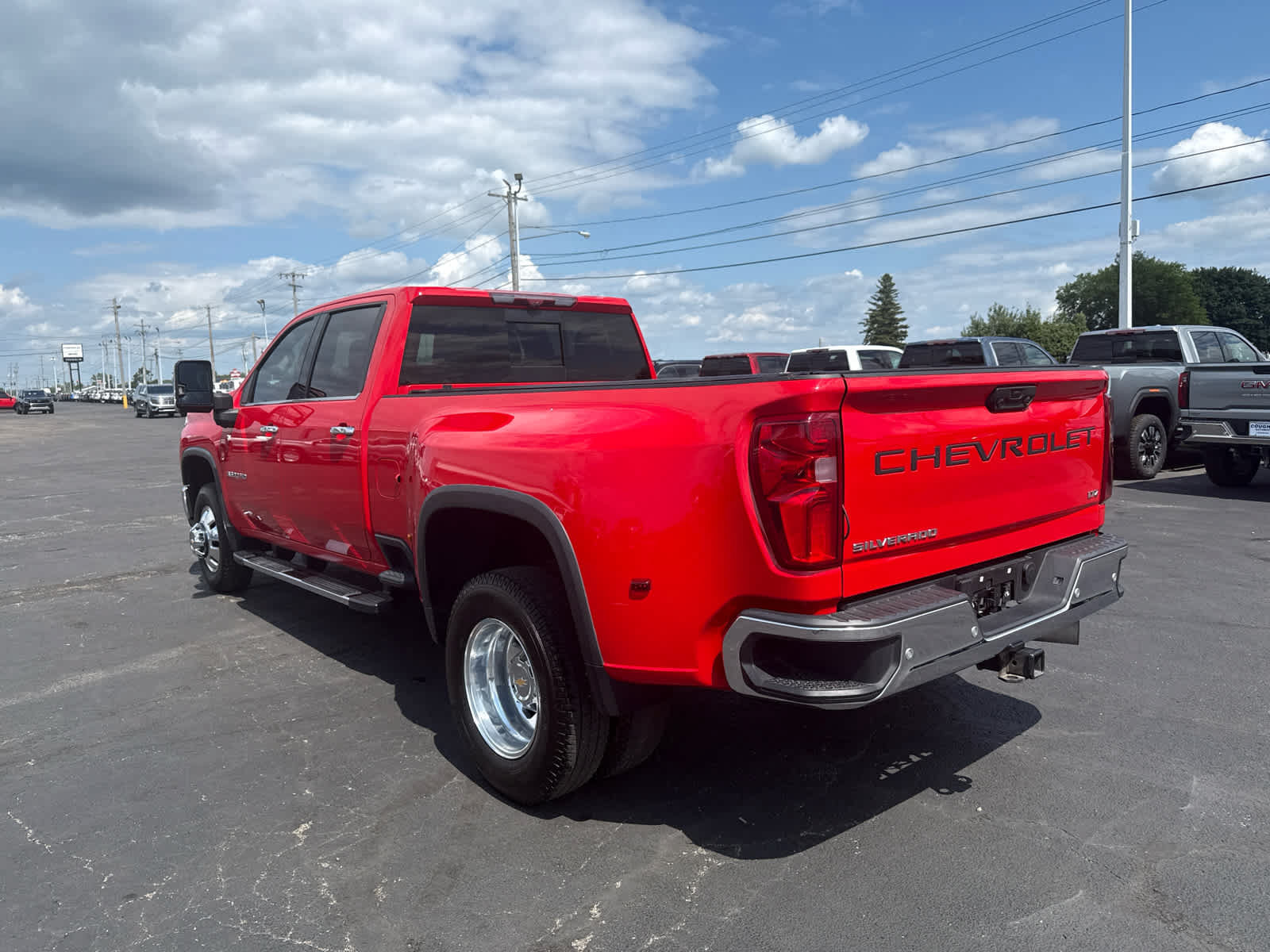 Certified 2024 Chevrolet Silverado 3500 LTZ w/ LTZ Plus Package AWD/4WD image 3