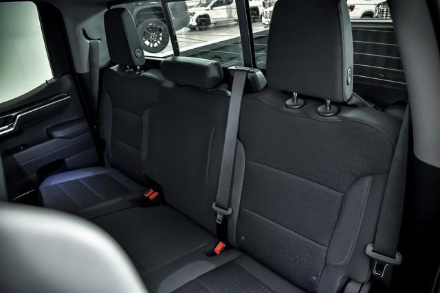 New 2025 GMC Sierra 1500 SLE w/ Preferred Package image 9