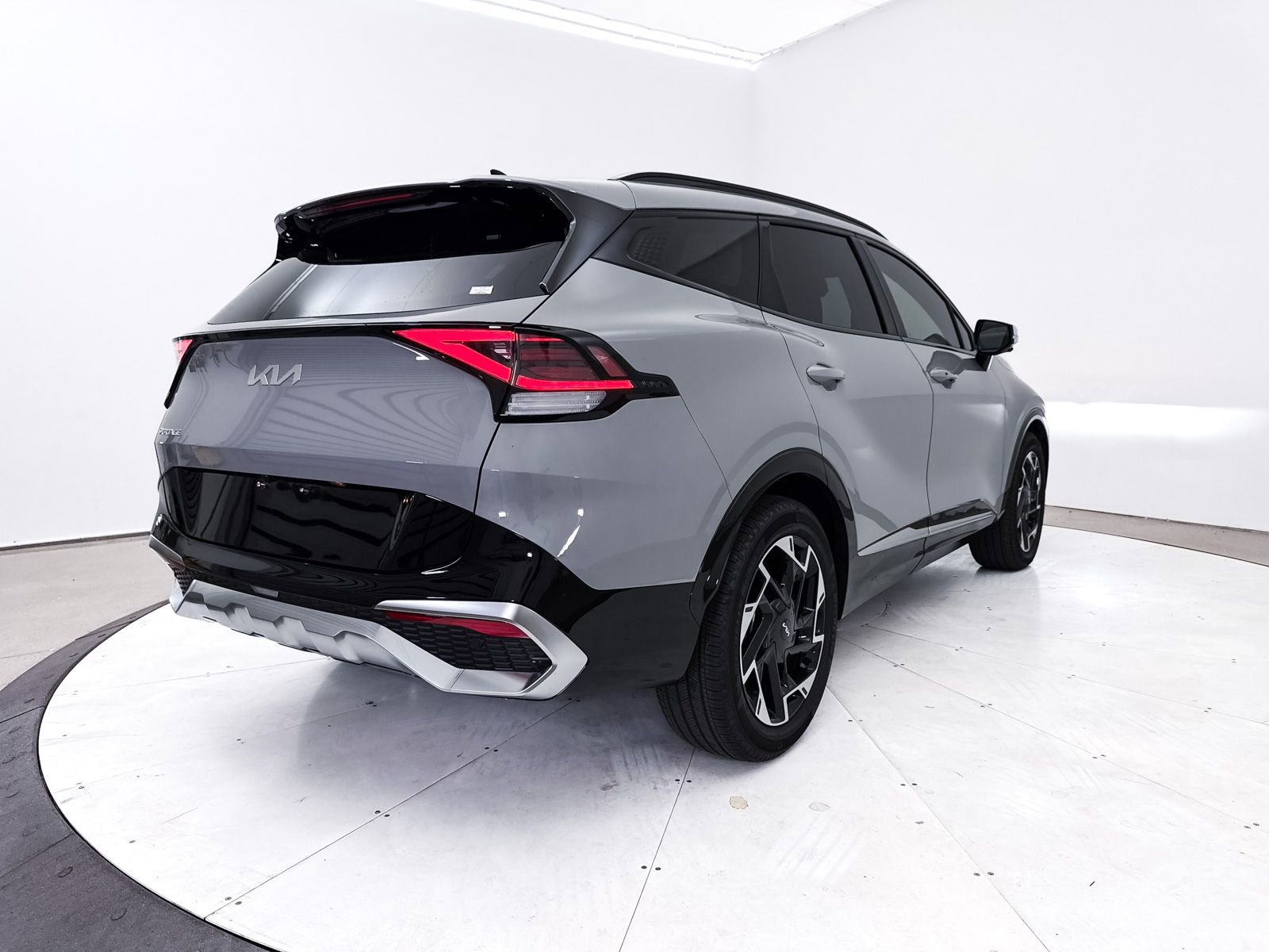 Certified 2025 Kia Sportage SX FWD image 19