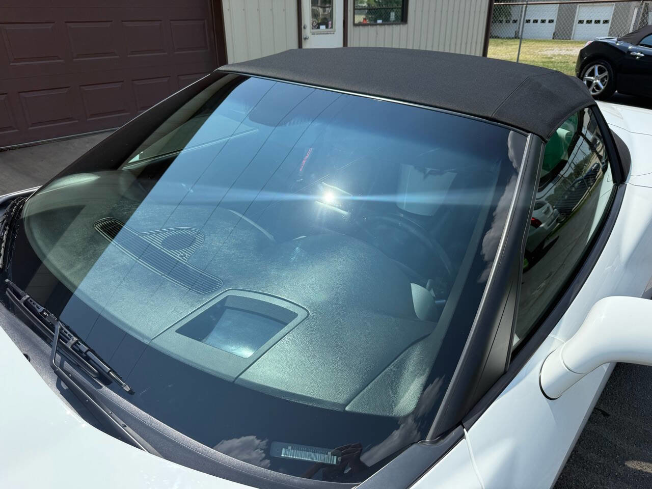 Used 2006 Chevrolet Corvette Convertible w/ Preferred Equipment Group image 16