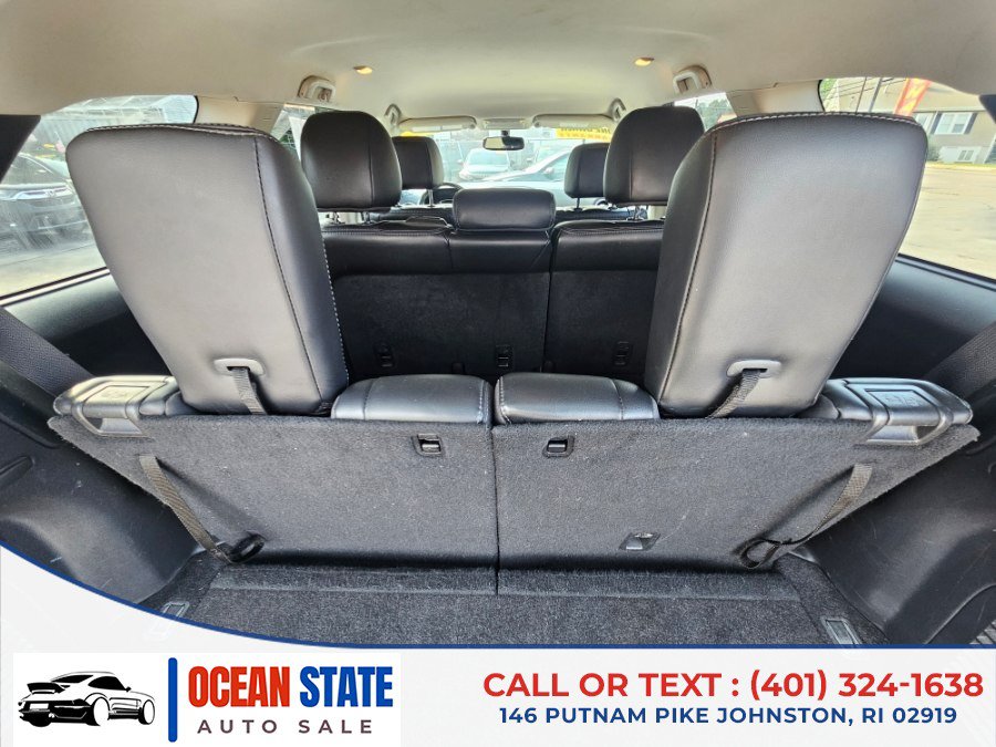 Used 2017 Nissan Pathfinder SL AWD/4WD image 14