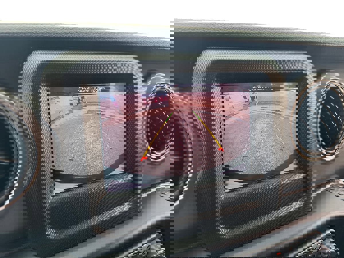 Used 2021 Jeep Wrangler Unlimited Sport image 13