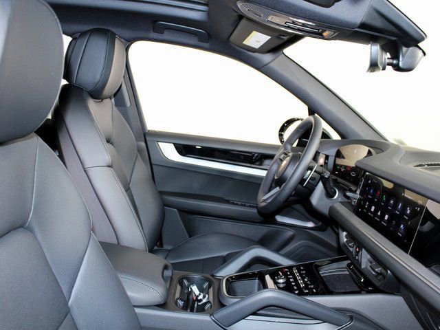New 2026 Porsche Cayenne AWD/4WD image 26