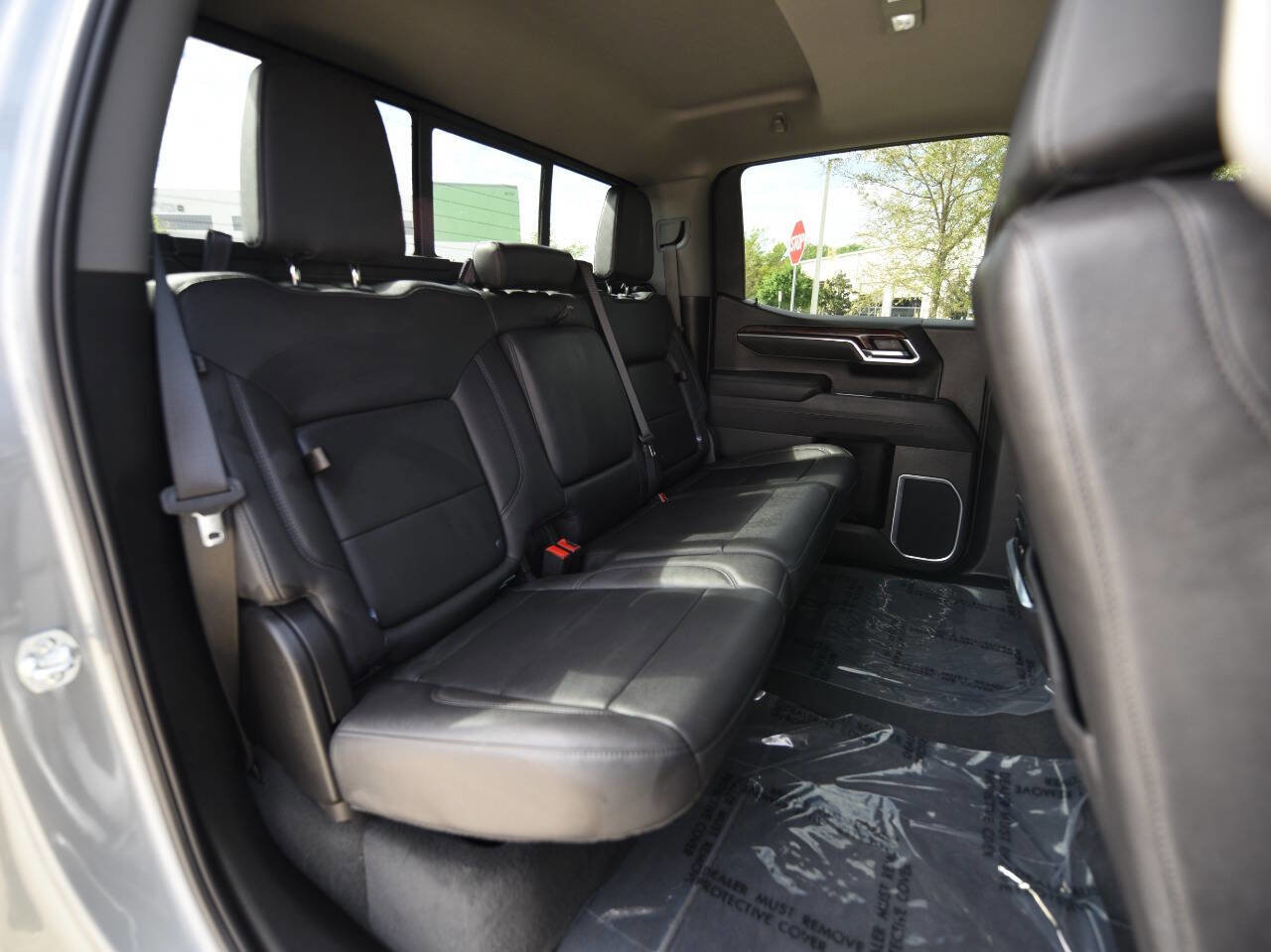 Used 2025 GMC Sierra 1500 SLT w/ SLT Premium Plus Package image 14