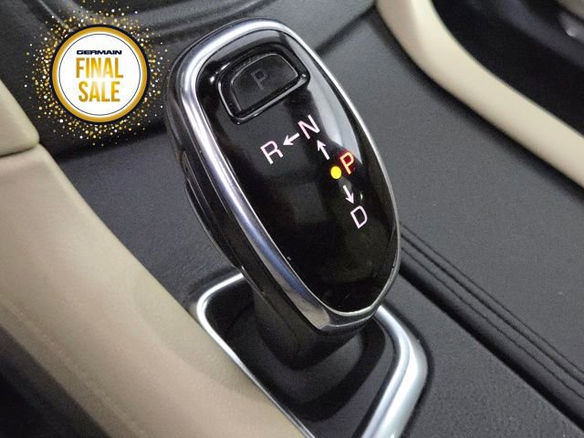 Used 2017 Cadillac XT5 Luxury w/ Driver Awareness Package image 24