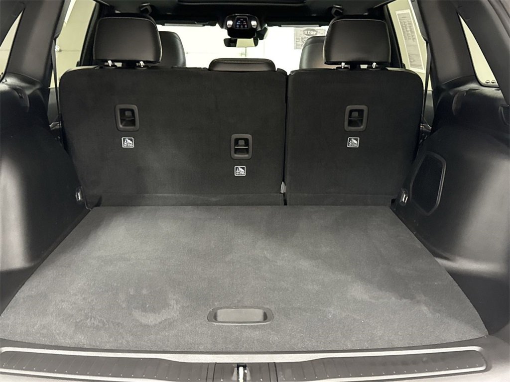 Used 2025 Jeep Grand Cherokee Limited 4xe image 25