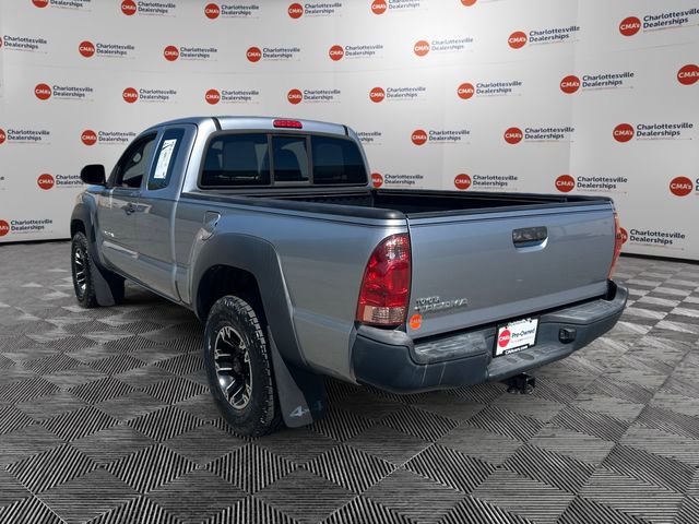 Used 2015 Toyota Tacoma 4x4 Access Cab w/ Convenience Package image 3
