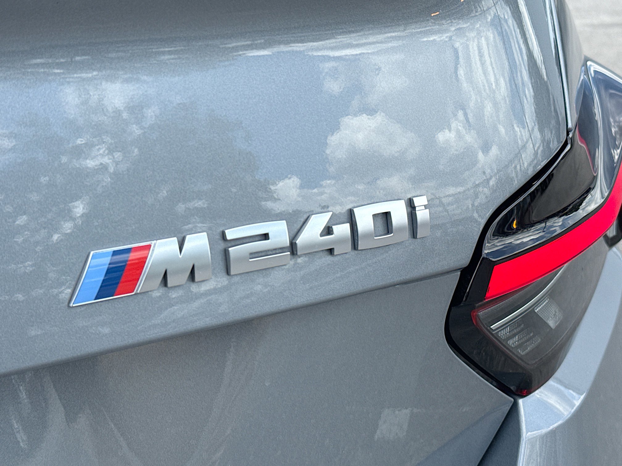Used 2025 BMW M240i Coupe w/ Premium Package RWD image 11