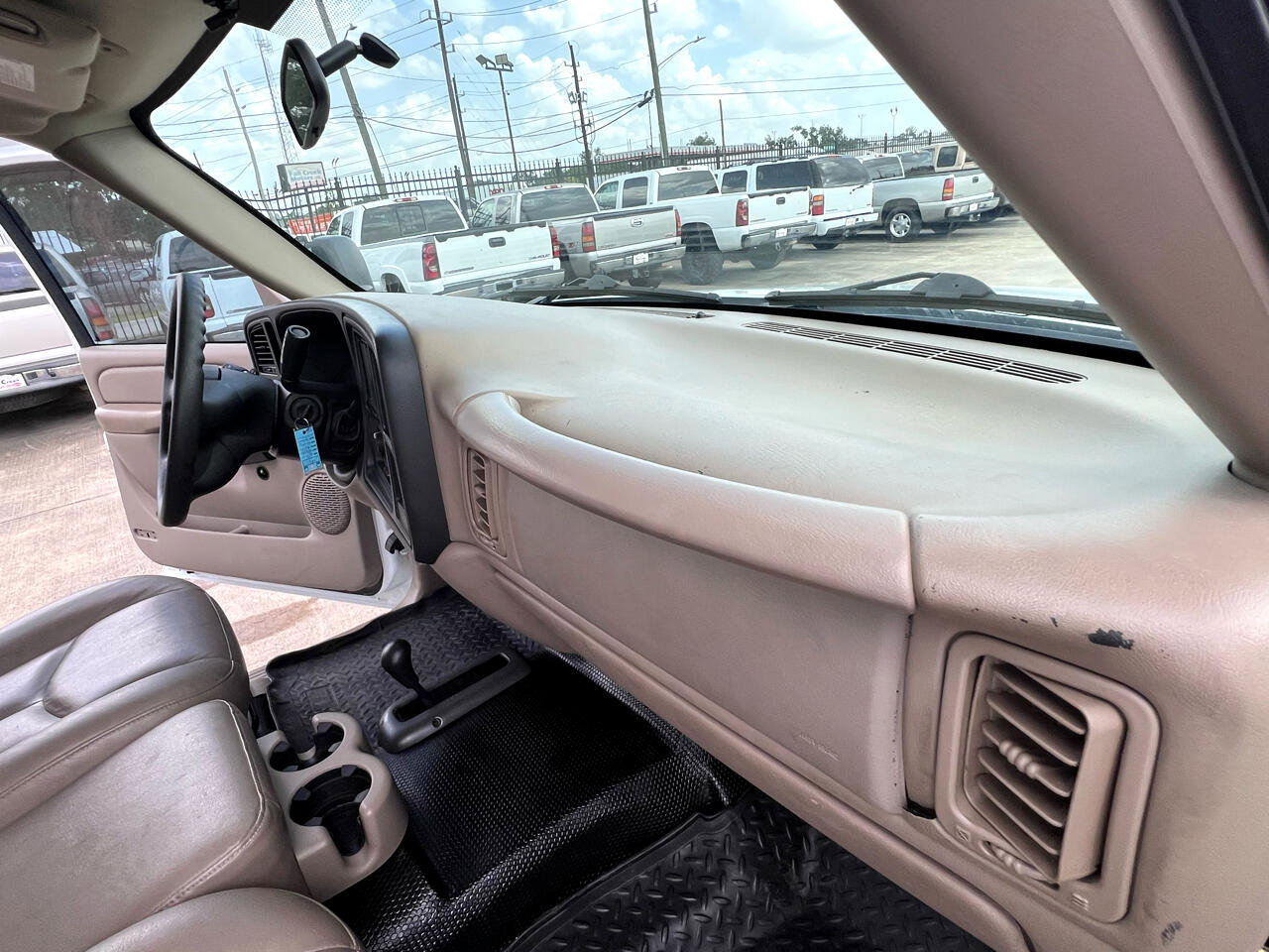 Used 2004 Chevrolet Silverado 2500 W/T image 70