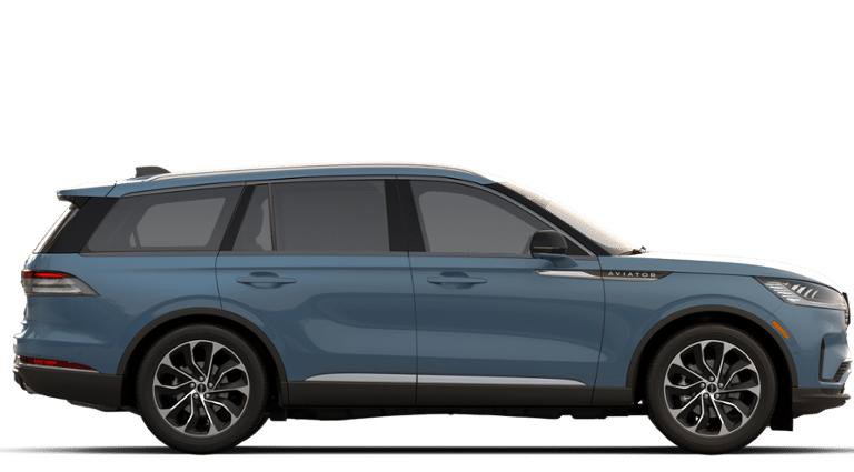 New 2025 Lincoln Aviator AWD image 27