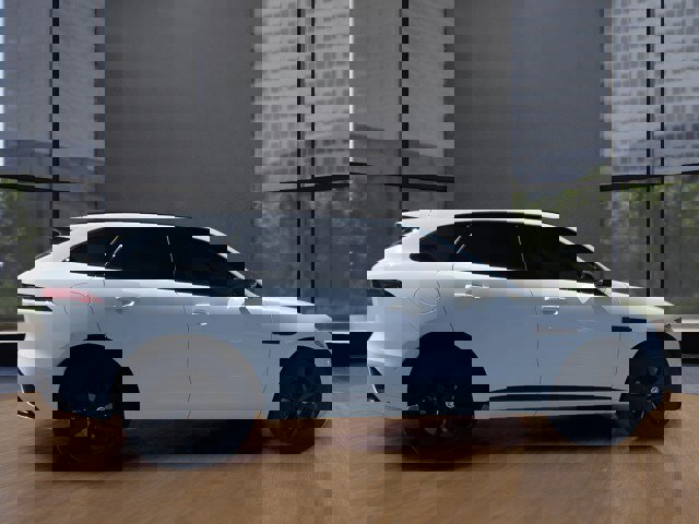 Certified 2025 Jaguar F-PACE R-Dynamic S image 9