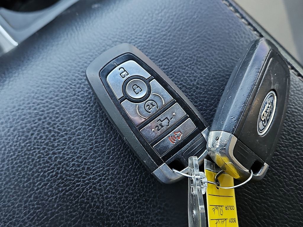 Used 2018 Ford F150 Lariat image 24