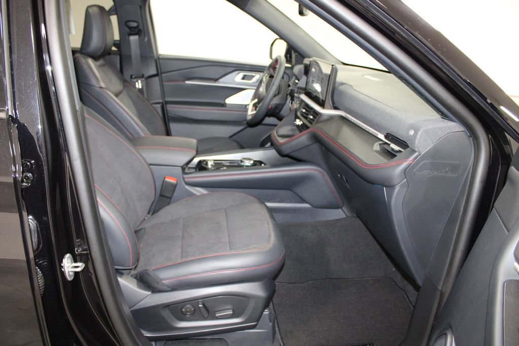 New 2026 Ford Explorer ST w/ Sun And Sound Package image 28