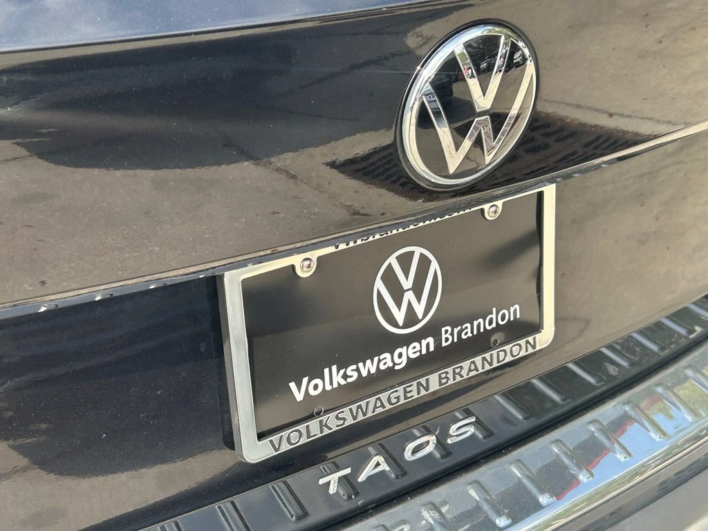 Certified 2023 Volkswagen Taos SE w/ Panoramic Sunroof Package FWD image 30