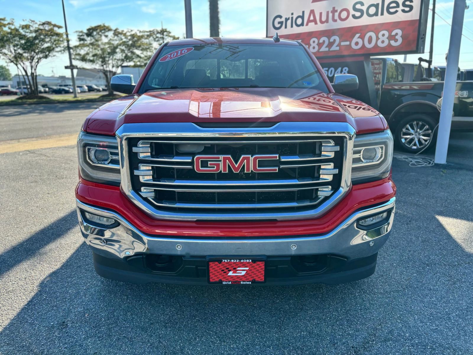 Used 2016 GMC Sierra 1500 SLT w/ SLT Premium Package AWD/4WD image 8