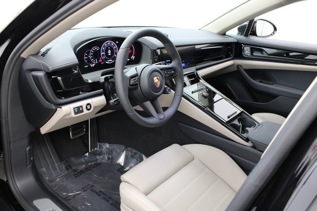 New 2026 Porsche Panamera image 4
