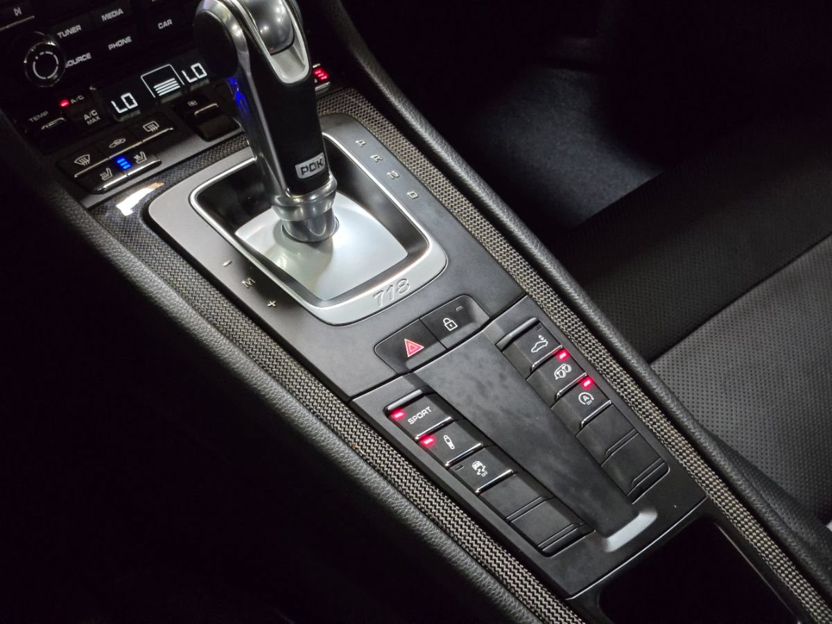 Used 2021 Porsche 718 Cayman S RWD image 39