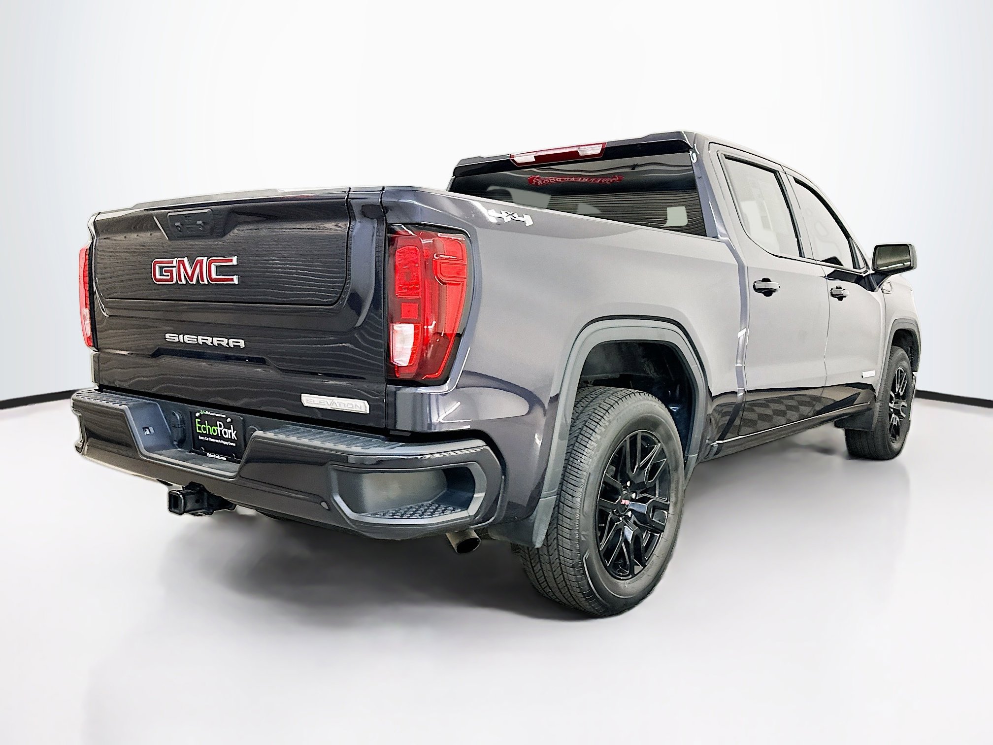 Used 2024 GMC Sierra 1500 Elevation image 9