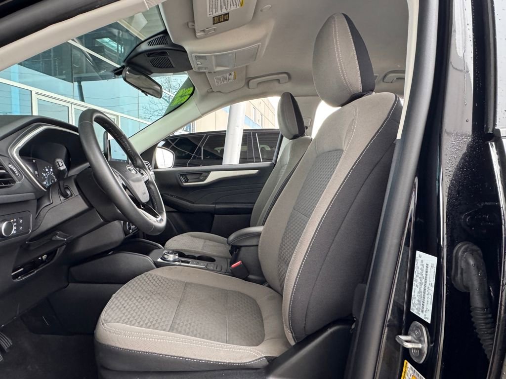 Used 2022 Ford Escape SE w/ Convenience Package image 14