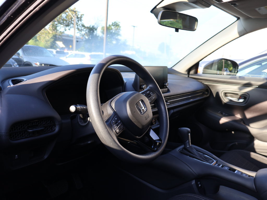 Certified 2024 Honda HR-V LX image 9